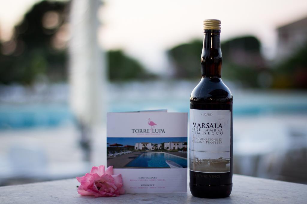 Case Vacanza Torre Lupa マルサラ エクステリア 写真
